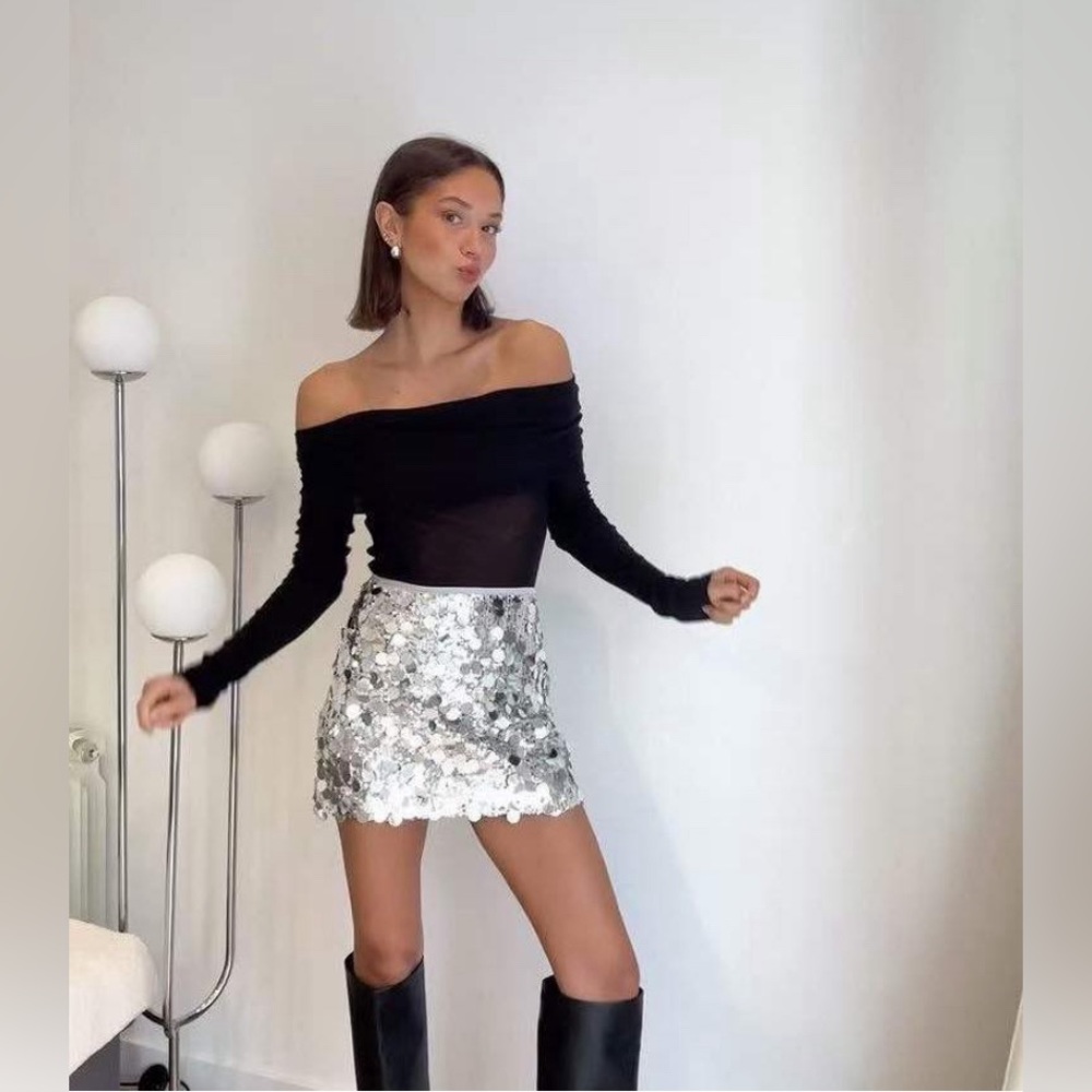 Zara SEQUIN MINI SKIRT - Picture 15 of 16